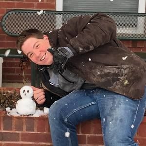 Meet your Posher, Hunter